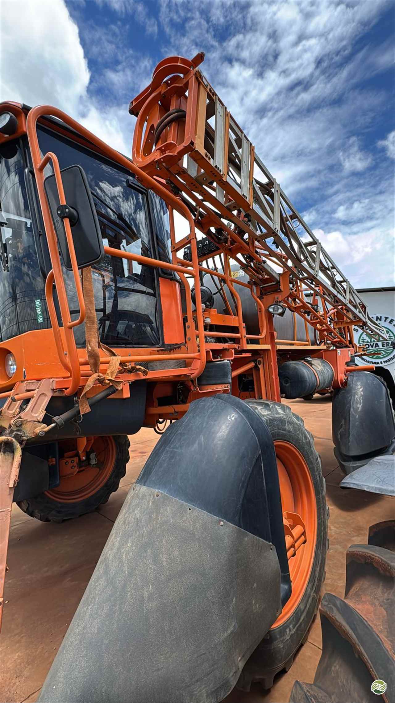 PULVERIZADOR UNIFORT TANDER 2500 Tração 4x4 Pró Campo Concessionária Stara - Rondonópolis RONDONOPOLIS MATO GROSSO MT